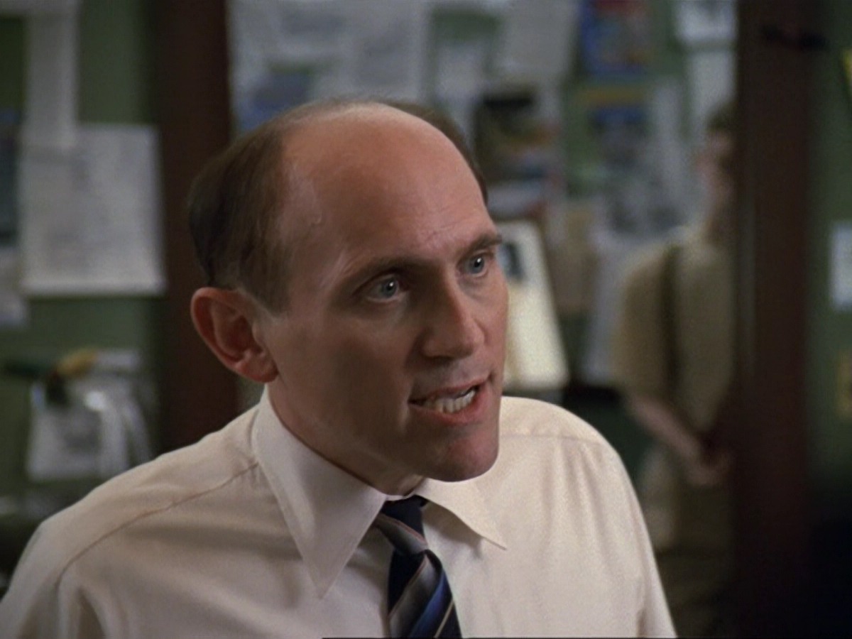 extant_StarTrek_DS9_6x13-FarBeyondTheStars_2338.jpg