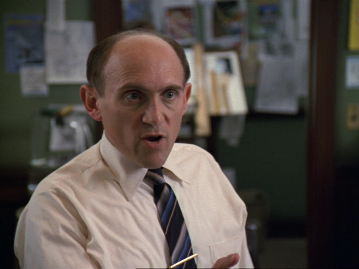 extant_StarTrek_DS9_6x13-FarBeyondTheStars_2370.jpg