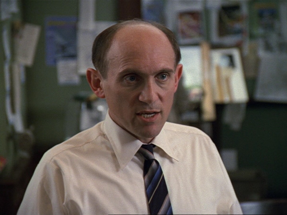 extant_StarTrek_DS9_6x13-FarBeyondTheStars_2396.jpg