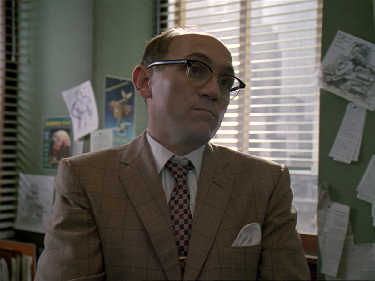 extant_StarTrek_DS9_6x13-FarBeyondTheStars_3133.jpg