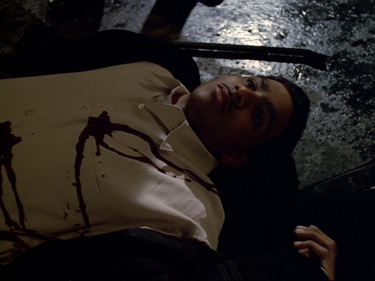 extant_StarTrek_DS9_6x13-FarBeyondTheStars_3462.jpg