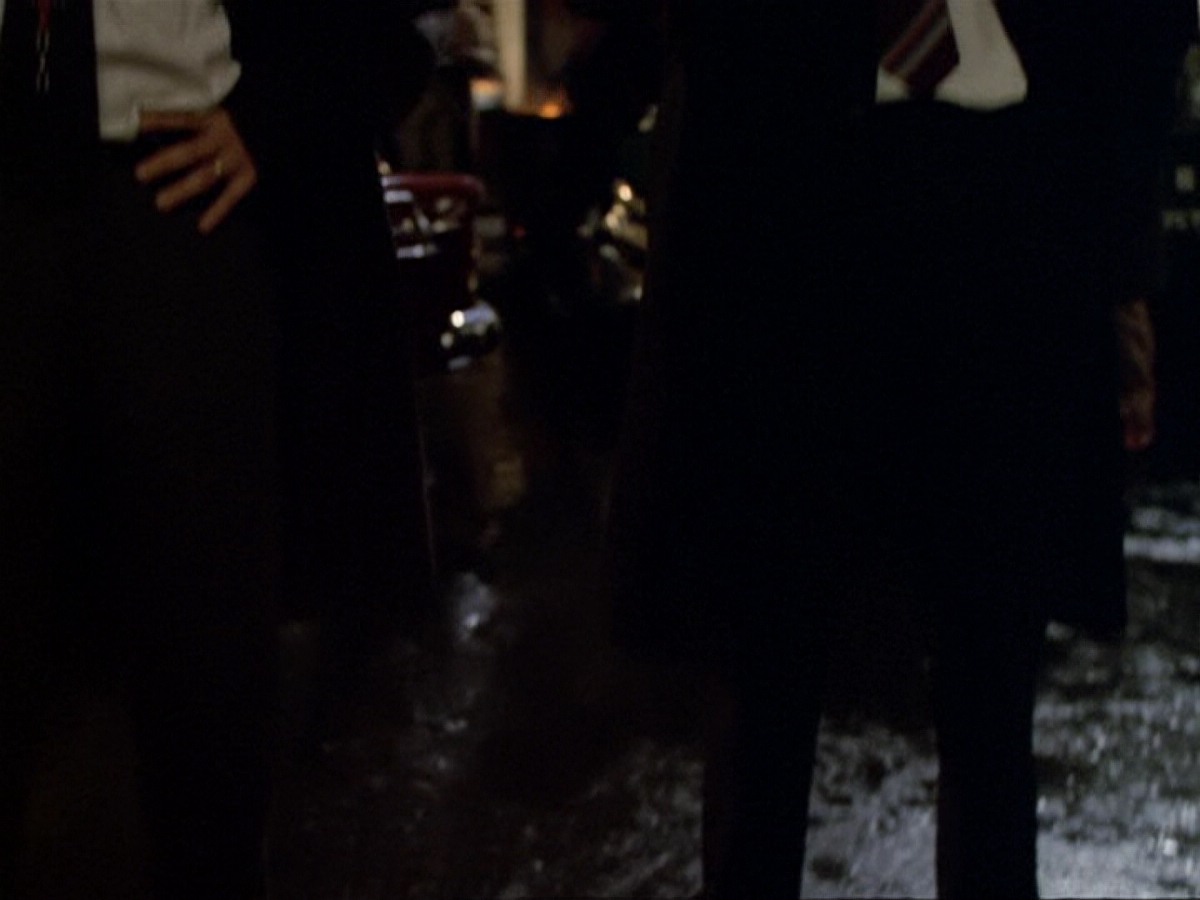 extant_StarTrek_DS9_6x13-FarBeyondTheStars_3467.jpg