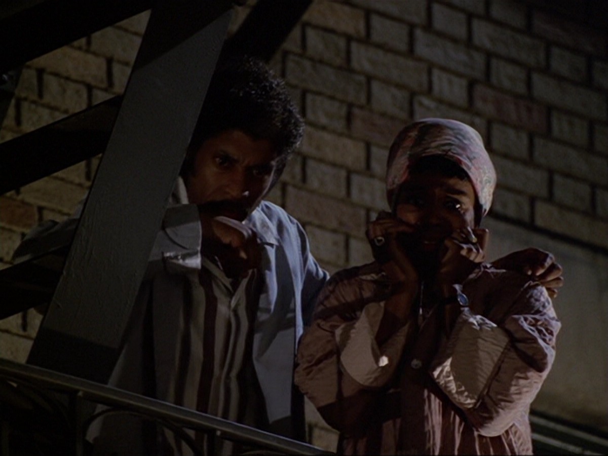 extant_StarTrek_DS9_6x13-FarBeyondTheStars_3512.jpg