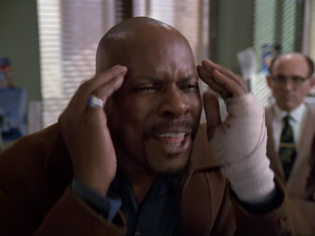extant_StarTrek_DS9_6x13-FarBeyondTheStars_4059.jpg
