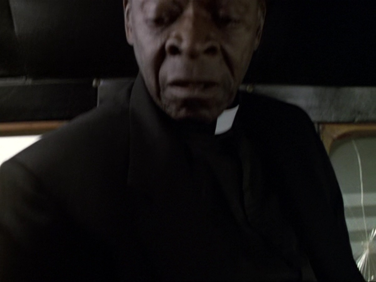 extant_StarTrek_DS9_6x13-FarBeyondTheStars_4176.jpg