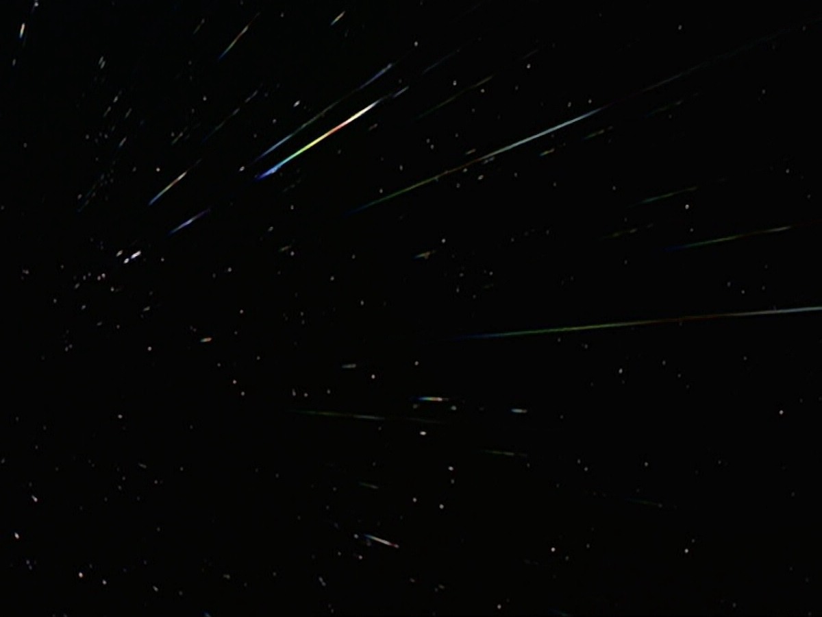 extant_StarTrek_DS9_6x13-FarBeyondTheStars_4228.jpg