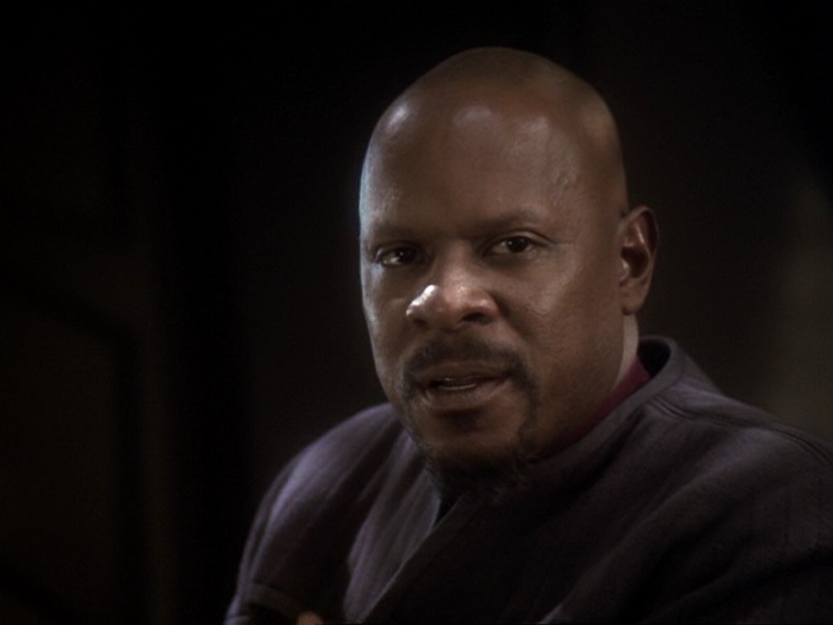 extant_StarTrek_DS9_6x13-FarBeyondTheStars_4423.jpg