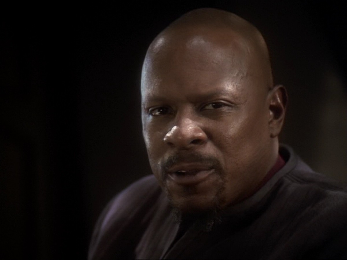 extant_StarTrek_DS9_6x13-FarBeyondTheStars_4437.jpg
