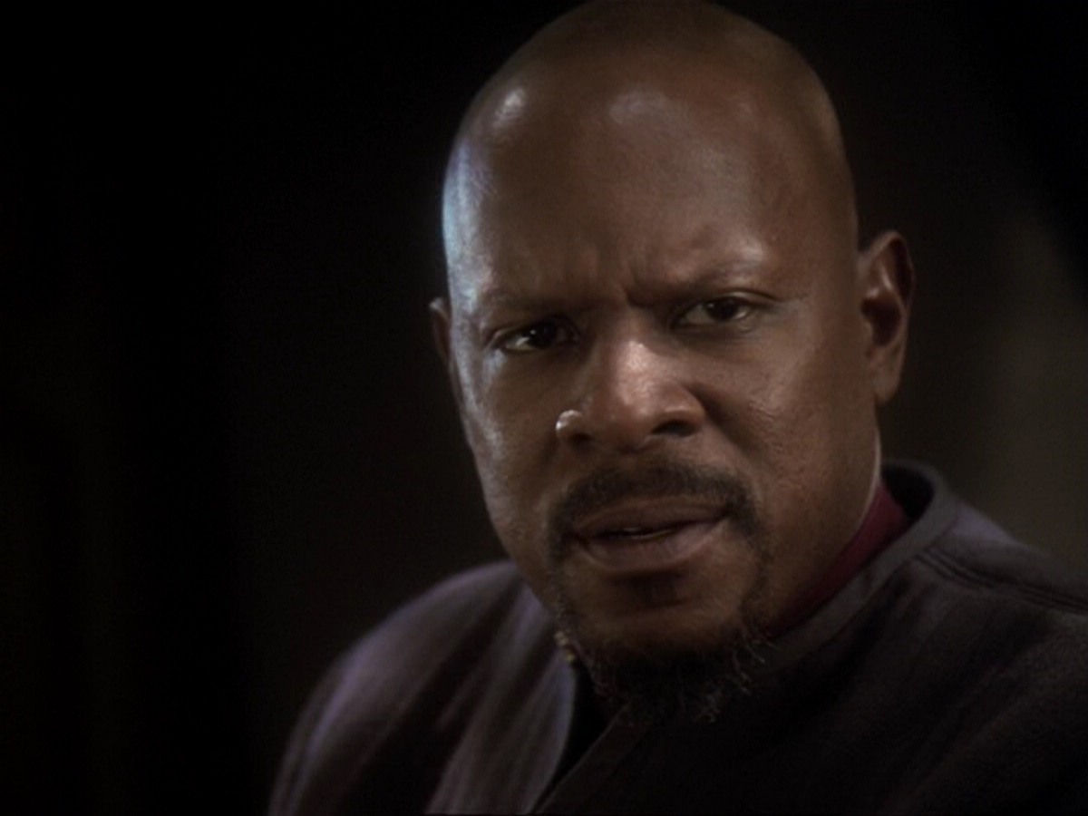 extant_StarTrek_DS9_6x13-FarBeyondTheStars_4442.jpg