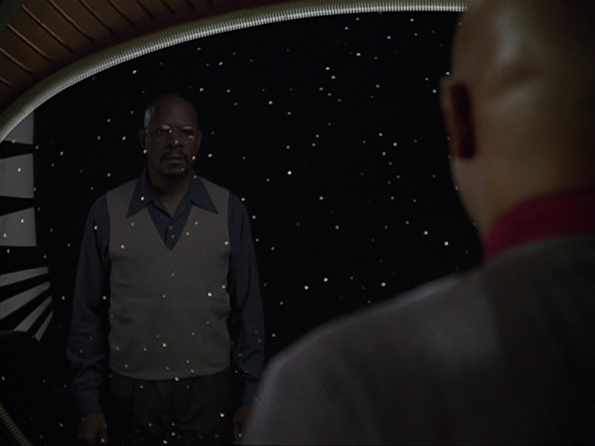 extant_StarTrek_DS9_6x13-FarBeyondTheStars_4515.jpg