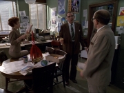 extant_StarTrek_DS9_6x13-FarBeyondTheStars_0888.jpg