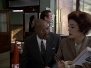 extant_StarTrek_DS9_6x13-FarBeyondTheStars_0900.jpg