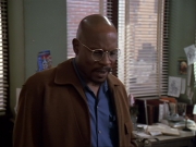 extant_StarTrek_DS9_6x13-FarBeyondTheStars_3837.jpg
