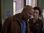 extant_StarTrek_DS9_6x13-FarBeyondTheStars_3848.jpg