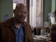 extant_StarTrek_DS9_6x13-FarBeyondTheStars_3858.jpg
