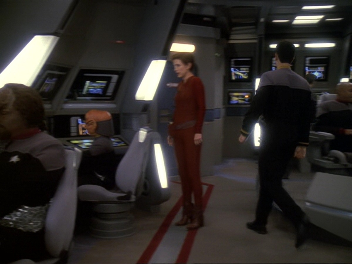 extant_StarTrek_DS9_6x14-OneLittleShip_0047.jpg