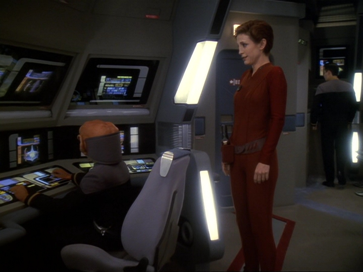 extant_StarTrek_DS9_6x14-OneLittleShip_0053.jpg