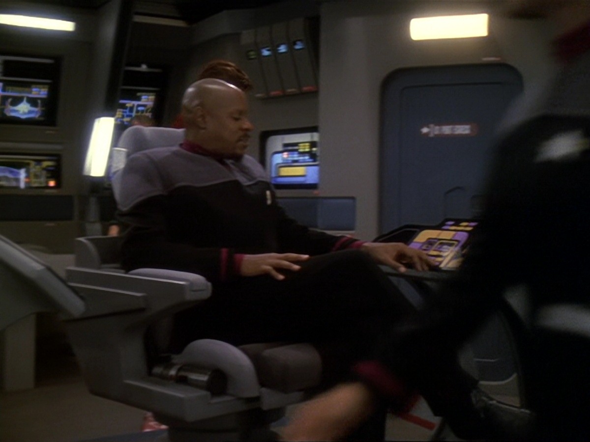 extant_StarTrek_DS9_6x14-OneLittleShip_0069.jpg