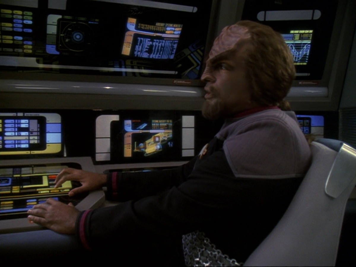 extant_StarTrek_DS9_6x14-OneLittleShip_0191.jpg