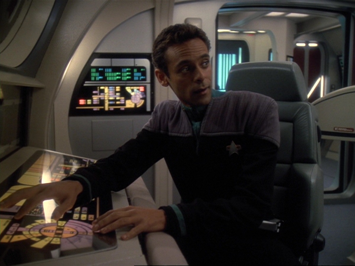 extant_StarTrek_DS9_6x14-OneLittleShip_0262.jpg