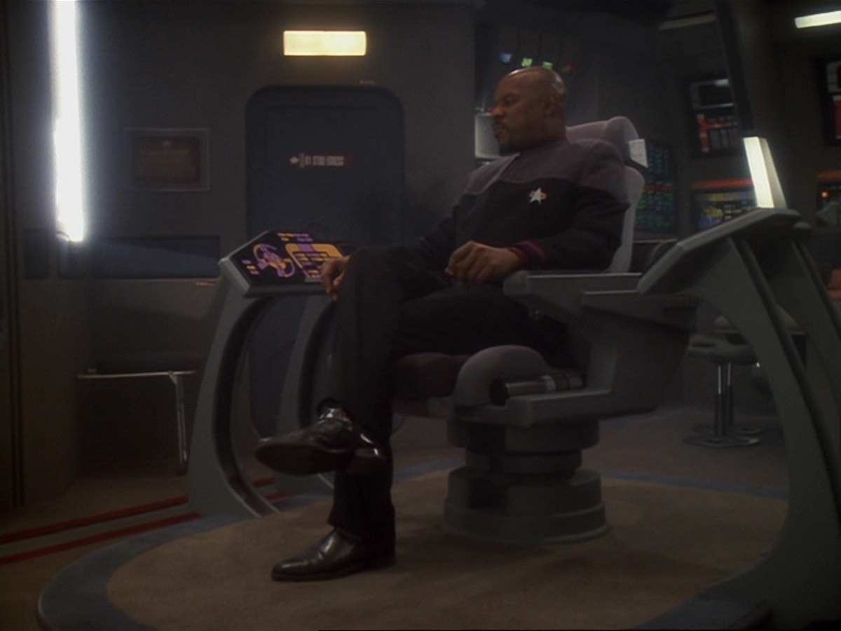 extant_StarTrek_DS9_6x14-OneLittleShip_0302.jpg