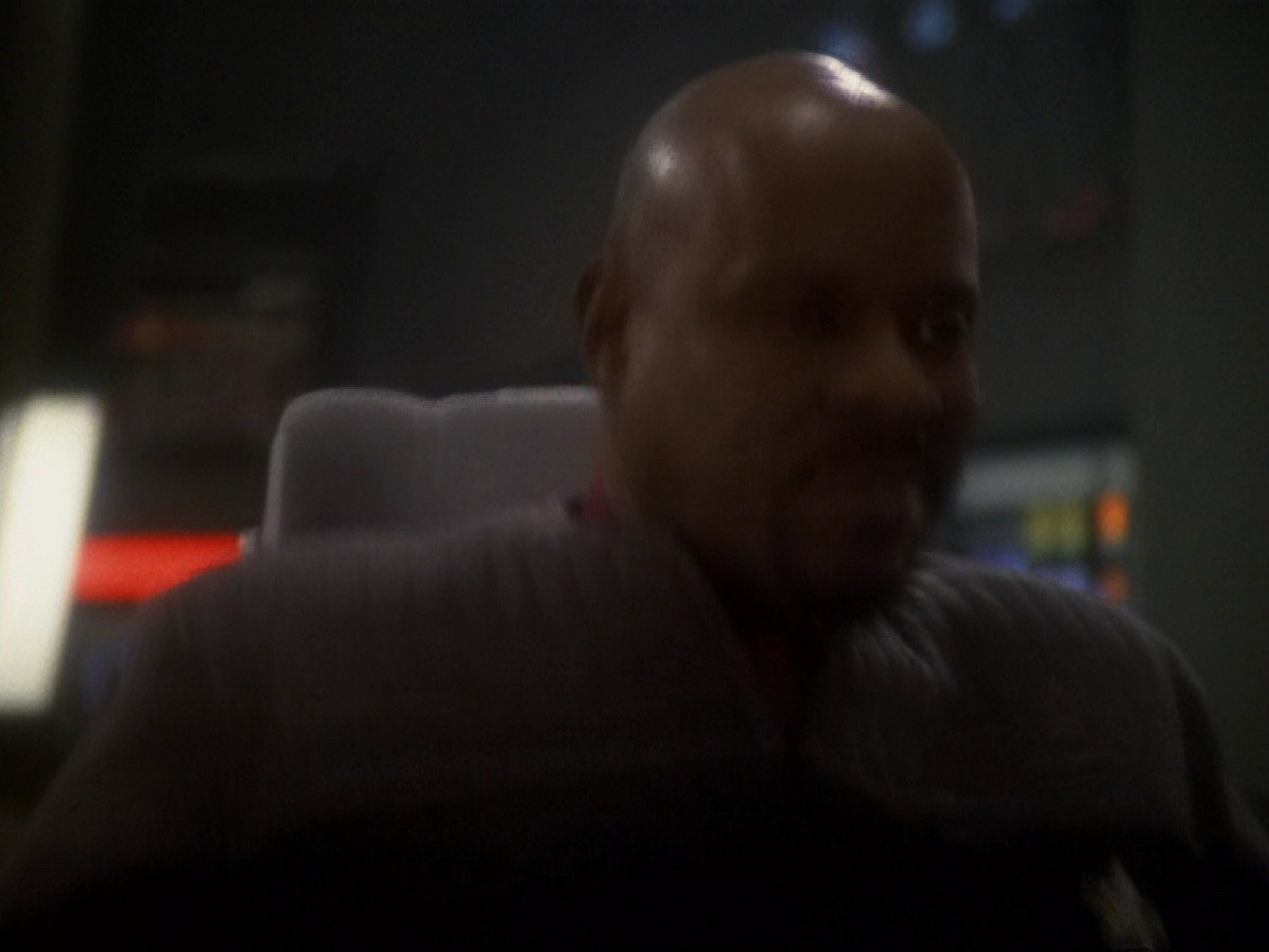 extant_StarTrek_DS9_6x14-OneLittleShip_0369.jpg