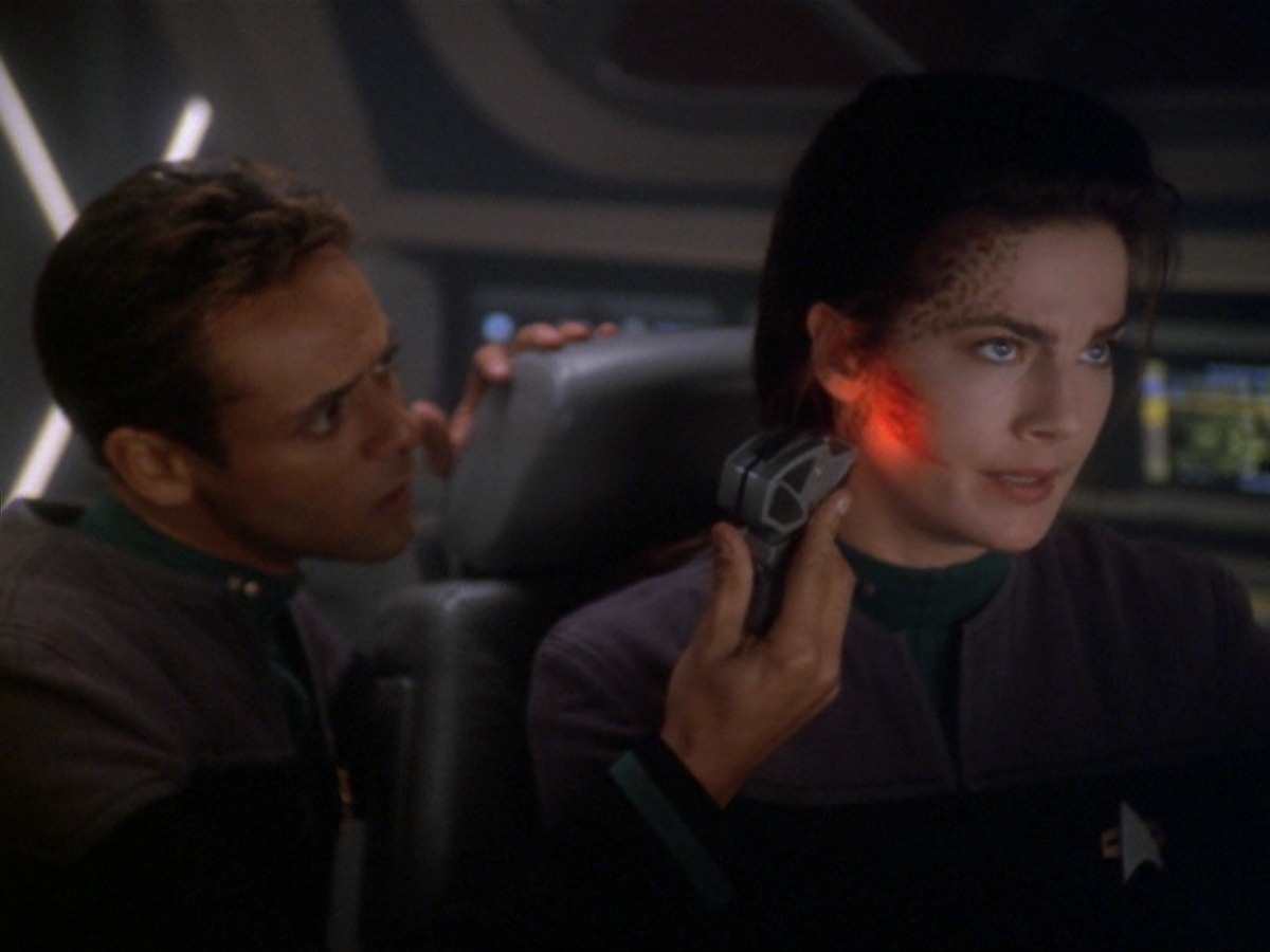 extant_StarTrek_DS9_6x14-OneLittleShip_0589.jpg