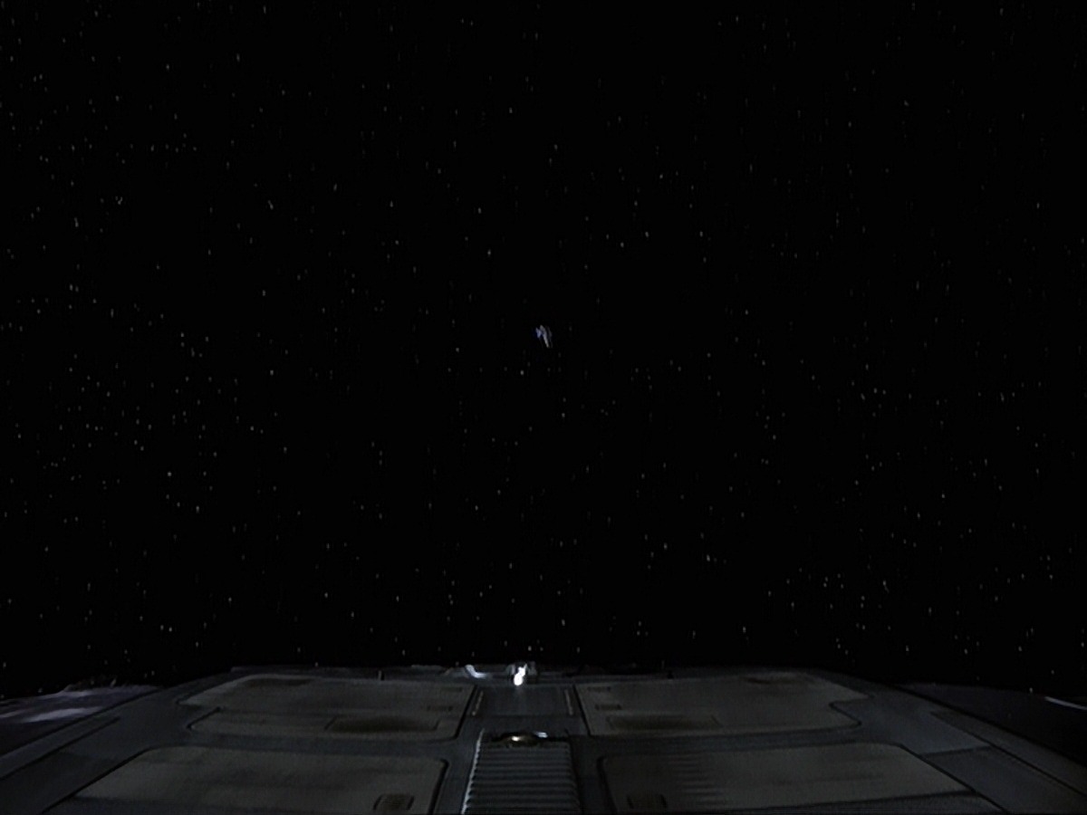 extant_StarTrek_DS9_6x14-OneLittleShip_1050.jpg
