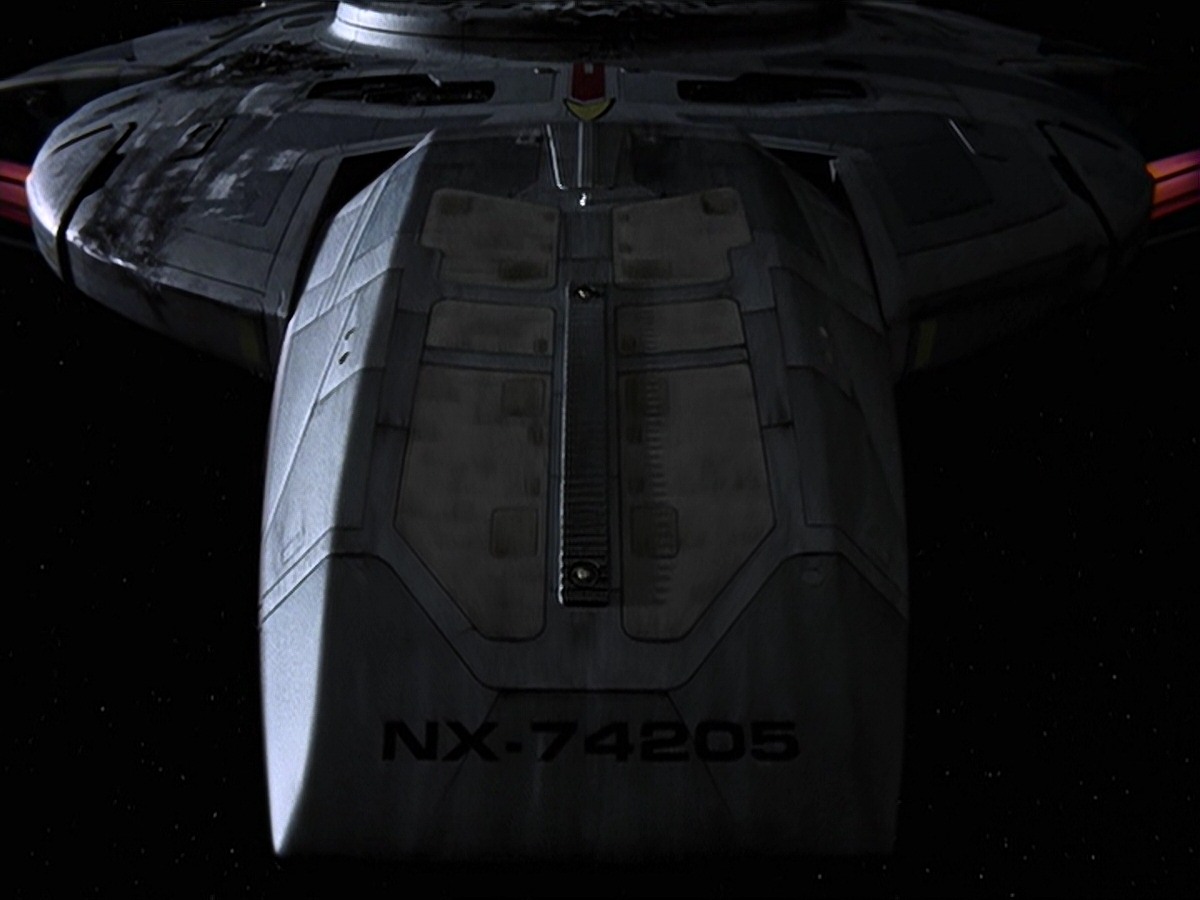 extant_StarTrek_DS9_6x14-OneLittleShip_1064.jpg