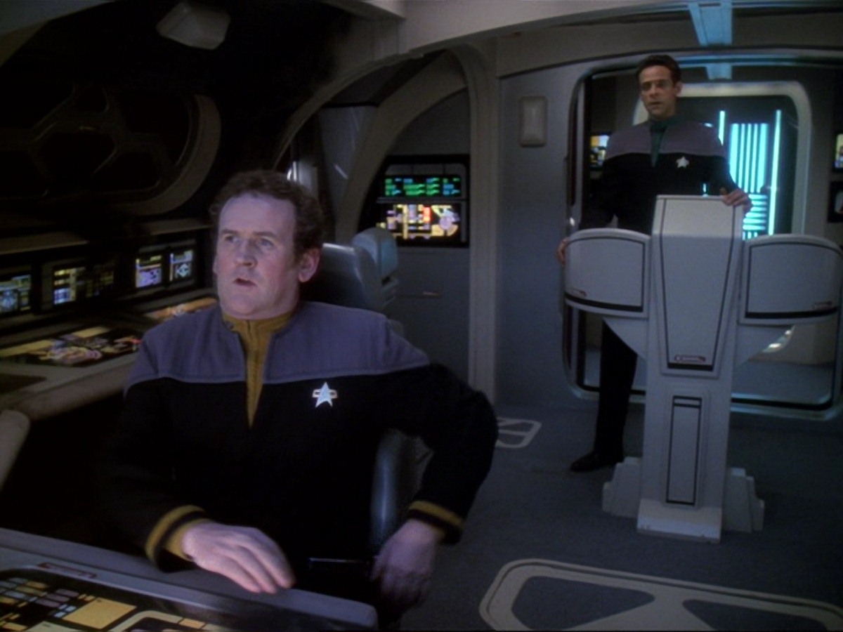 extant_StarTrek_DS9_6x14-OneLittleShip_1877.jpg