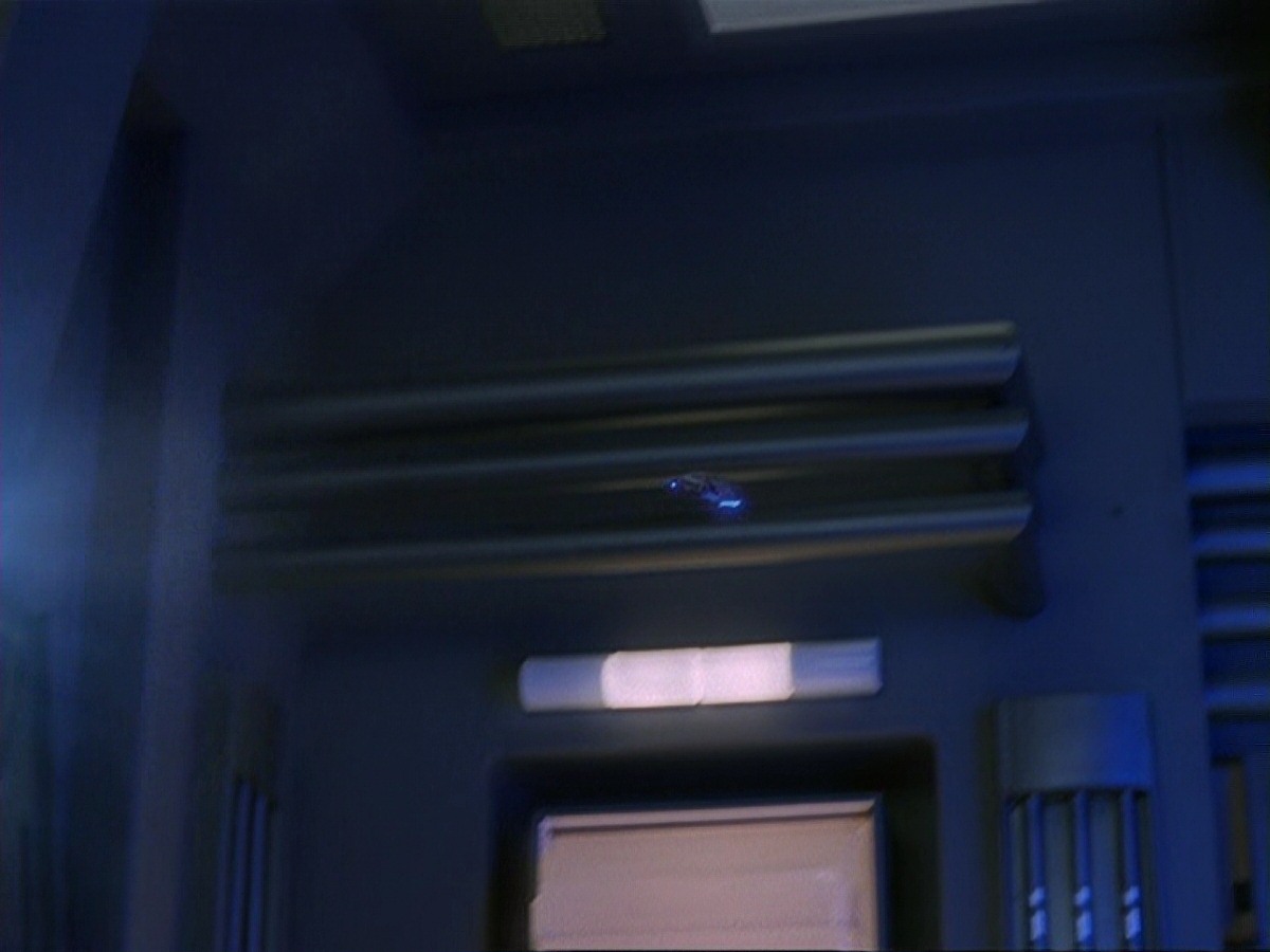 extant_StarTrek_DS9_6x14-OneLittleShip_3354.jpg