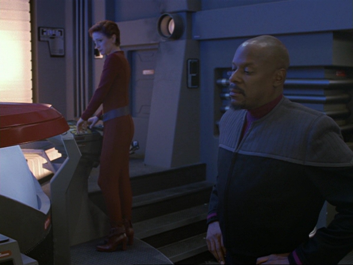 extant_StarTrek_DS9_6x14-OneLittleShip_3474.jpg