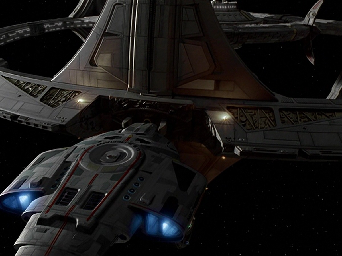 extant_StarTrek_DS9_6x14-OneLittleShip_3523.jpg