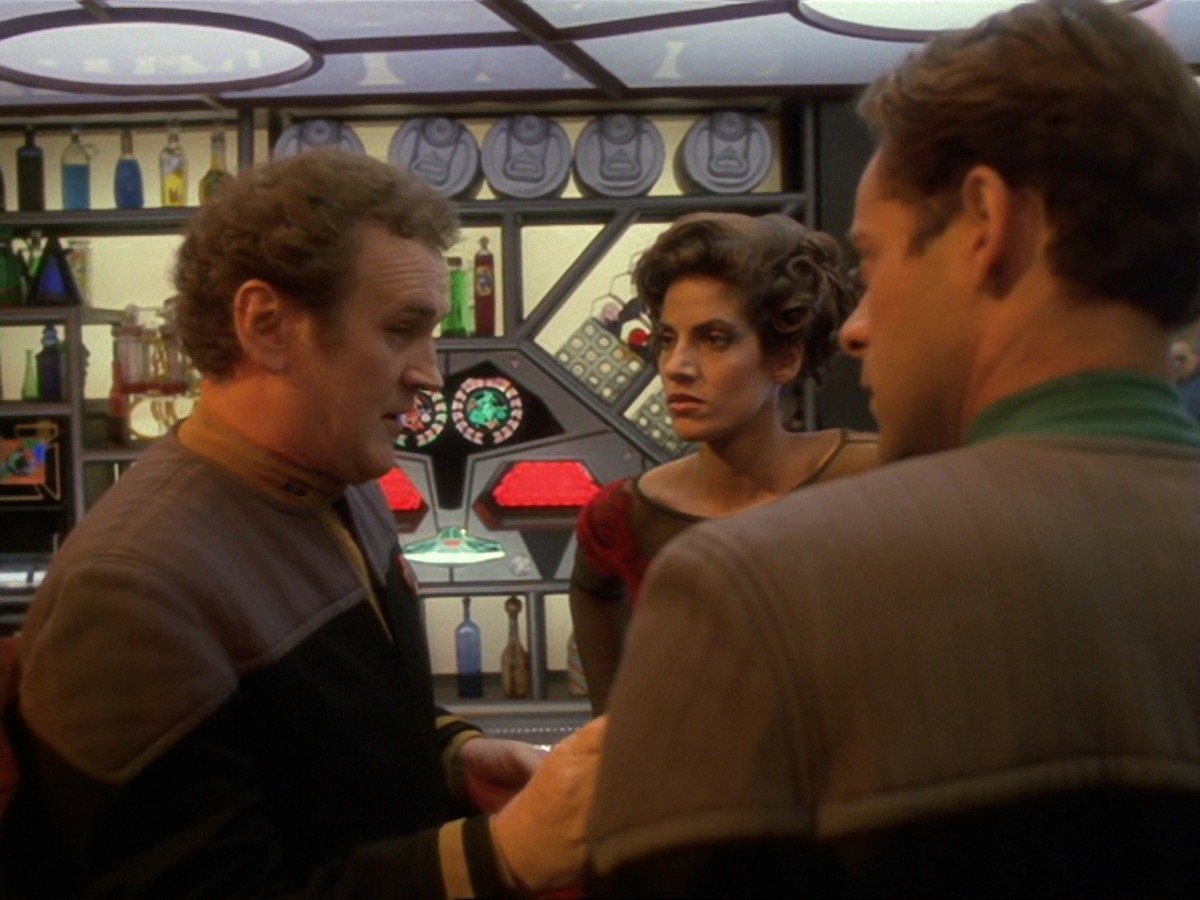 extant_StarTrek_DS9_6x14-OneLittleShip_3655.jpg