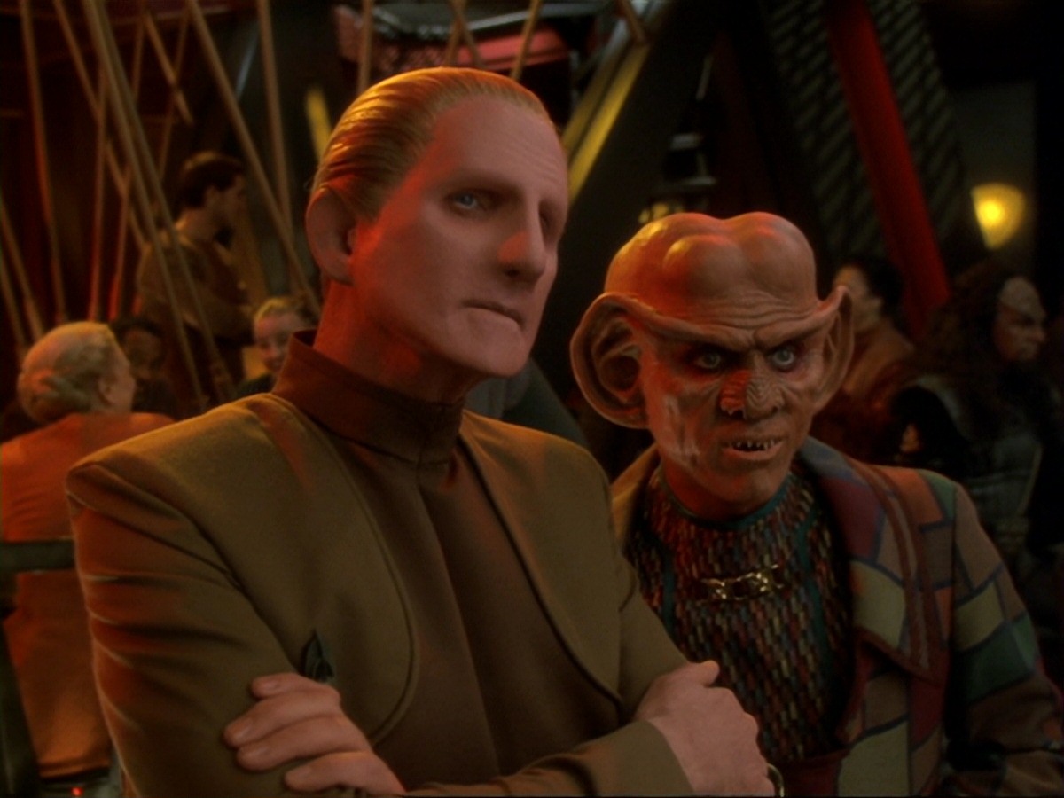 extant_StarTrek_DS9_6x14-OneLittleShip_3718.jpg