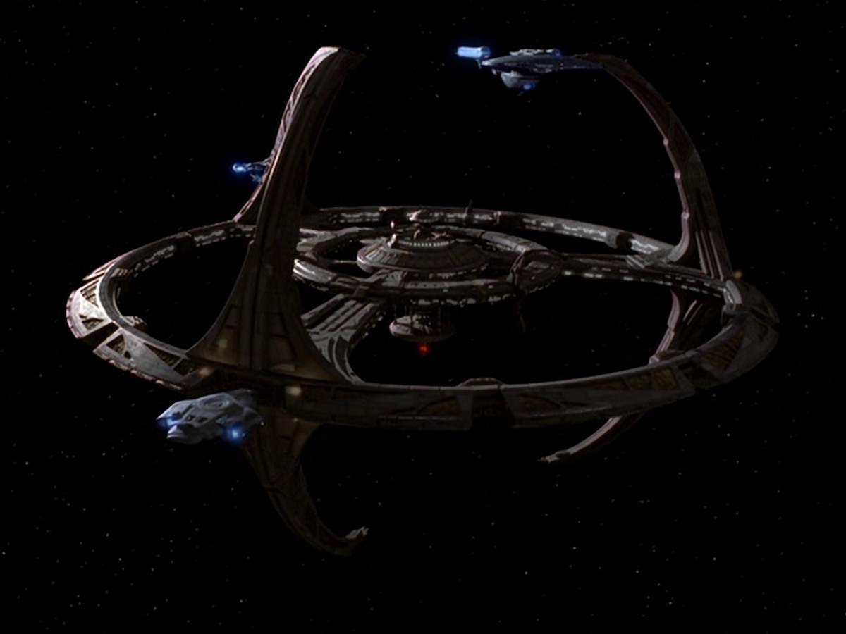 extant_StarTrek_DS9_6x14-OneLittleShip_3734.jpg