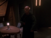 extant_StarTrek_DS9_6x15-HonorAmongThieves_0018.jpg