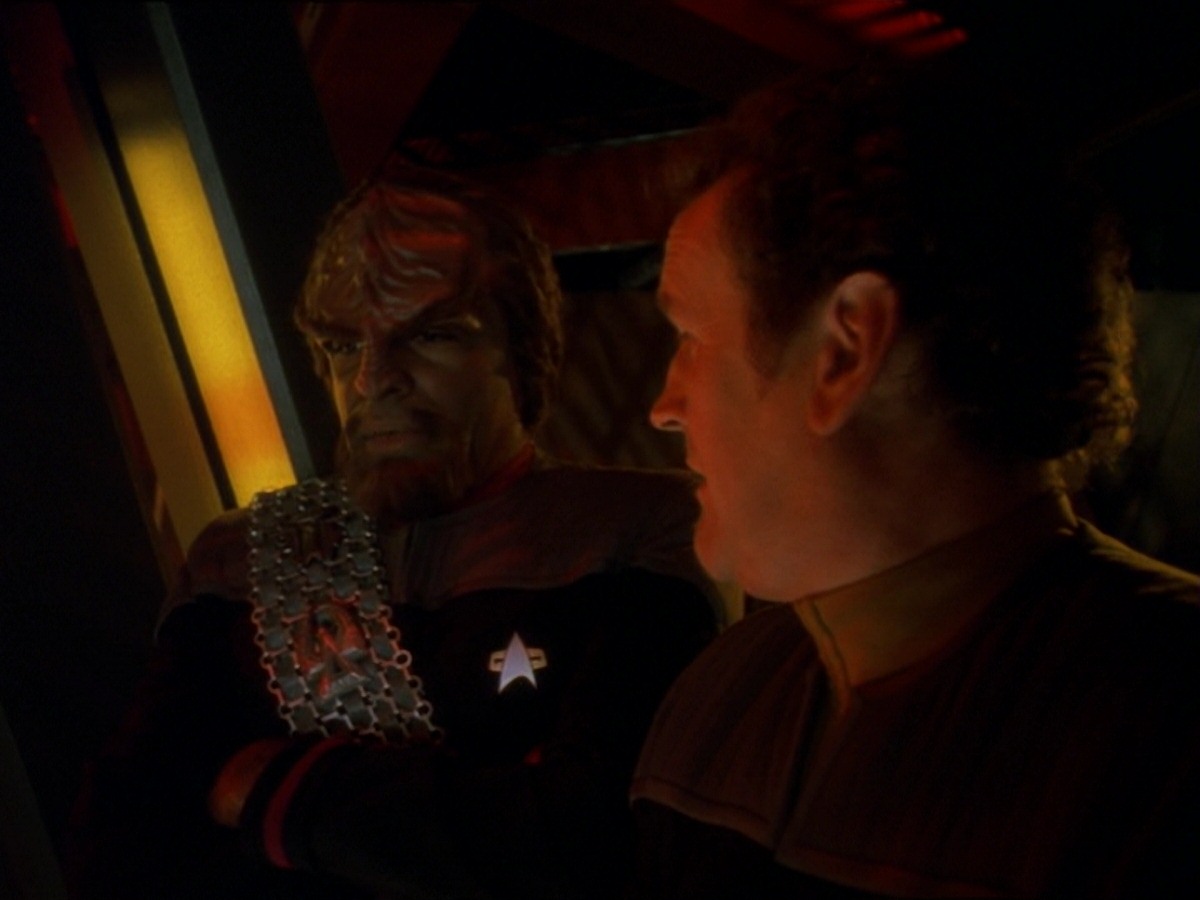 extant_StarTrek_DS9_6x16-ChangeOfHeart_0072.jpg