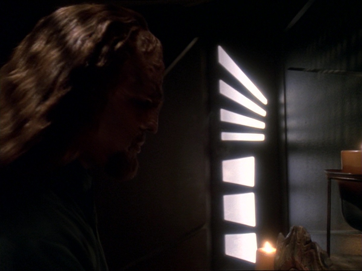 extant_StarTrek_DS9_6x16-ChangeOfHeart_0244.jpg
