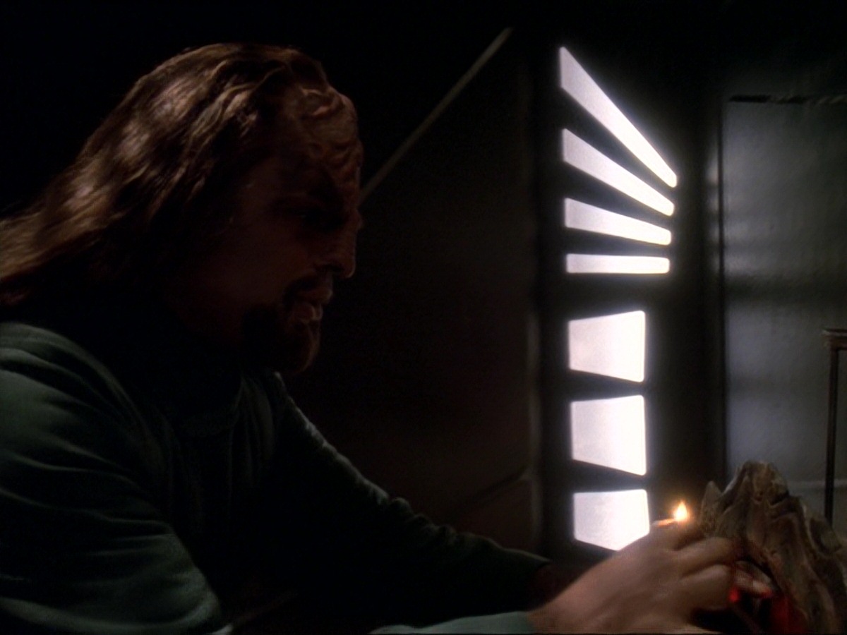 extant_StarTrek_DS9_6x16-ChangeOfHeart_0246.jpg