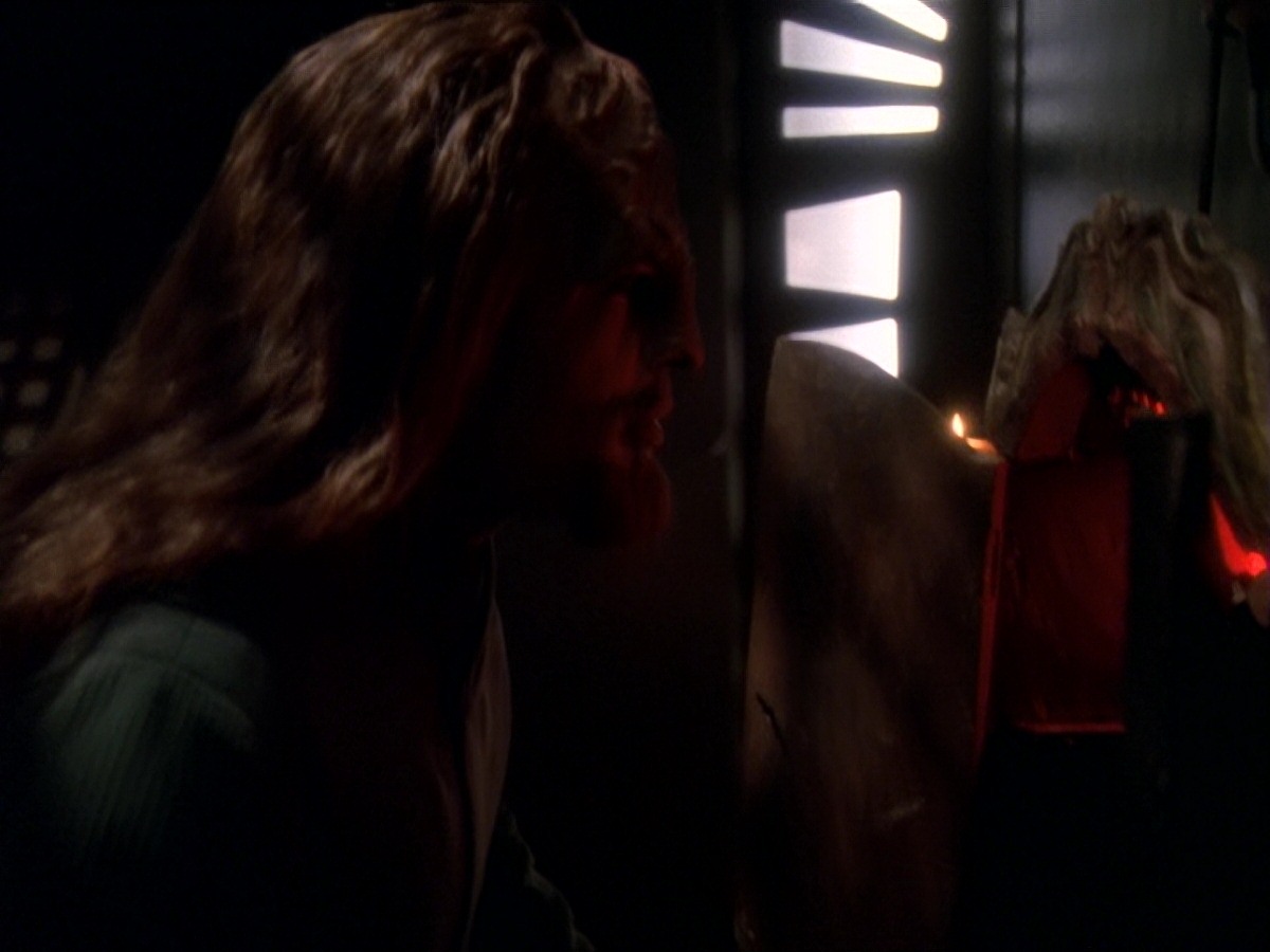 extant_StarTrek_DS9_6x16-ChangeOfHeart_0274.jpg