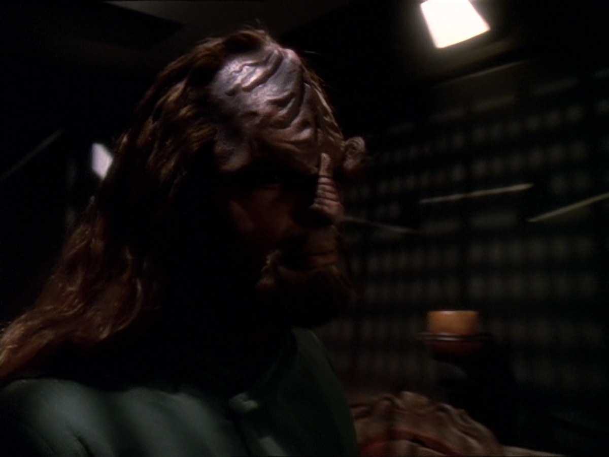 extant_StarTrek_DS9_6x16-ChangeOfHeart_0301.jpg