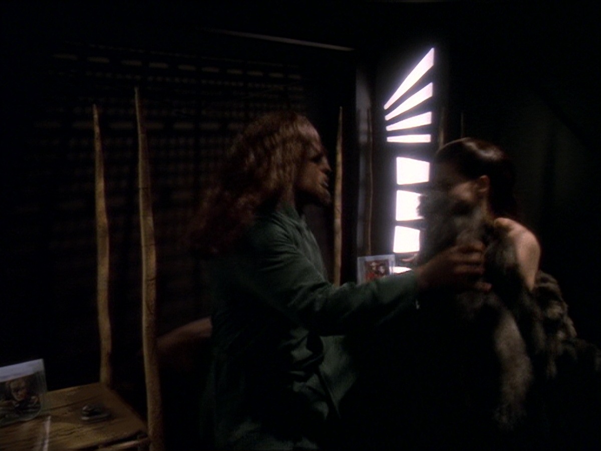 extant_StarTrek_DS9_6x16-ChangeOfHeart_0308.jpg