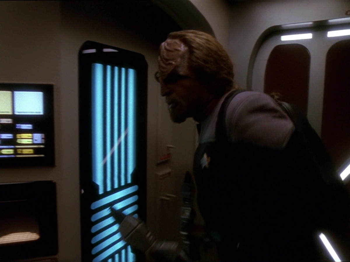 extant_StarTrek_DS9_6x16-ChangeOfHeart_1548.jpg