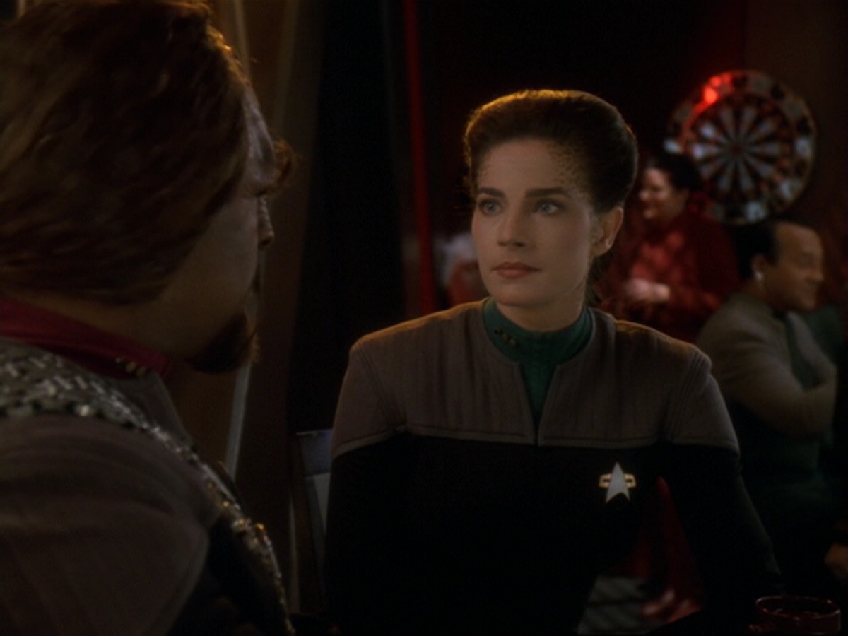 extant_StarTrek_DS9_6x17-WrongsDarkerThanDeathOrNight_0037.jpg