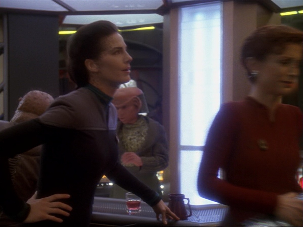 extant_StarTrek_DS9_6x17-WrongsDarkerThanDeathOrNight_0133.jpg