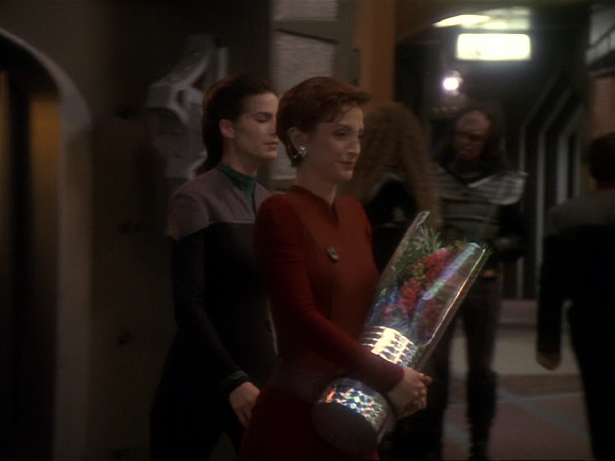 extant_StarTrek_DS9_6x17-WrongsDarkerThanDeathOrNight_0141.jpg