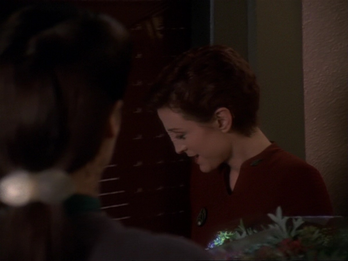 extant_StarTrek_DS9_6x17-WrongsDarkerThanDeathOrNight_0197.jpg