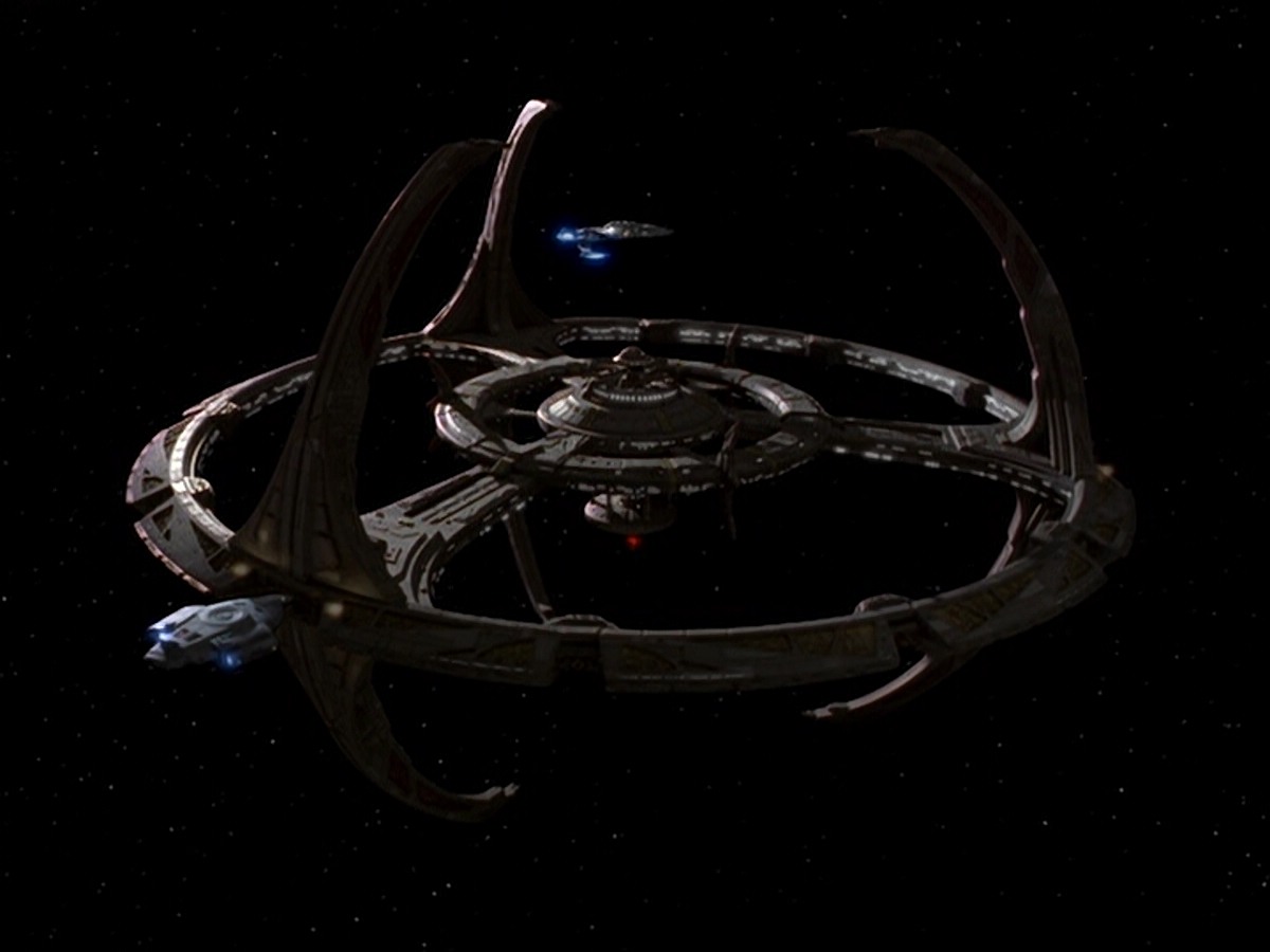 extant_StarTrek_DS9_6x17-WrongsDarkerThanDeathOrNight_0224.jpg