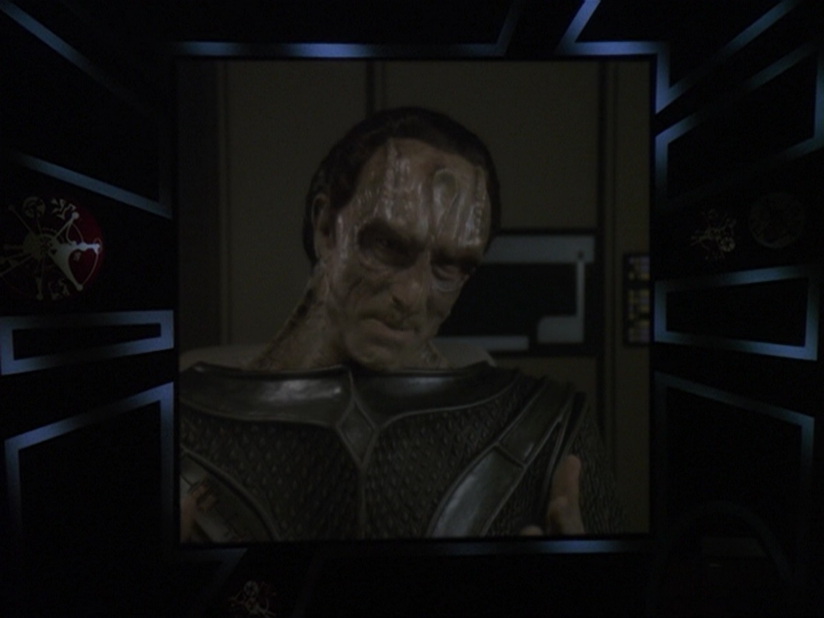 extant_StarTrek_DS9_6x17-WrongsDarkerThanDeathOrNight_0333.jpg